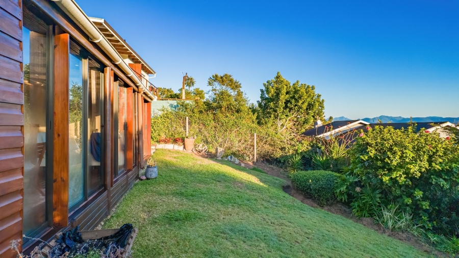 3 Bedroom Property for Sale in Sedgehill Western Cape